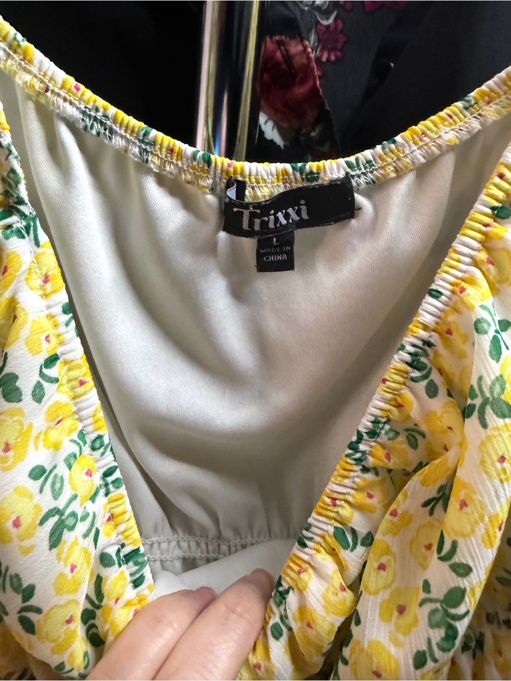 Trixie Yellow Floral Tiered Puff-Sleeve Dress - Picture 2 of 3